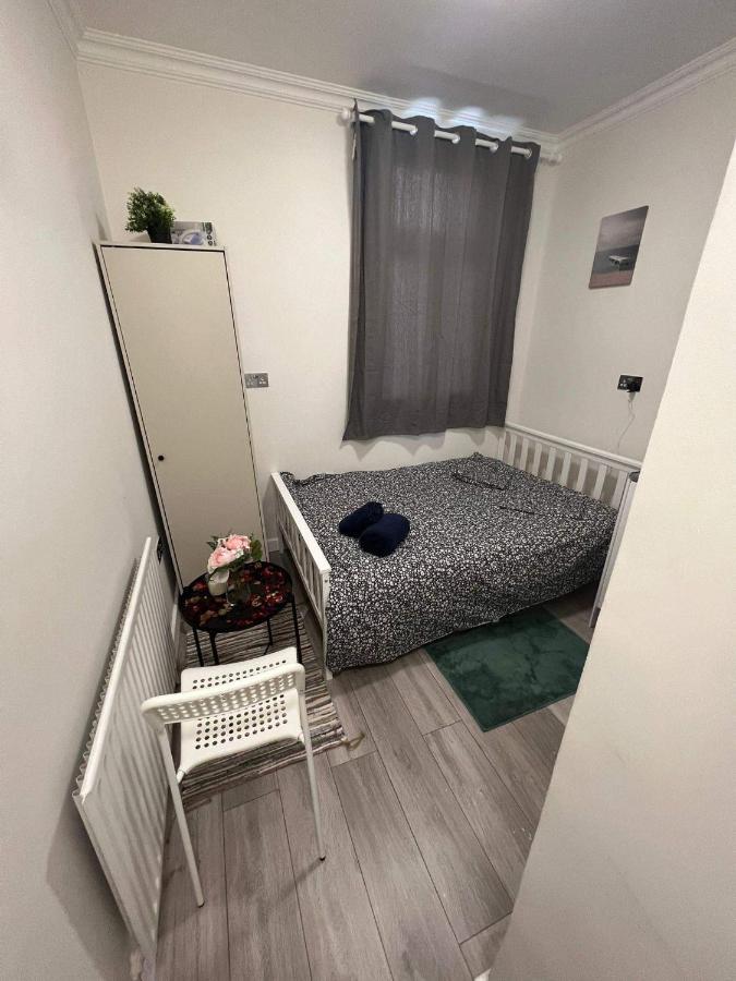 Guest&Rest 4 Apartment ลอนดอน ภายนอก รูปภาพ