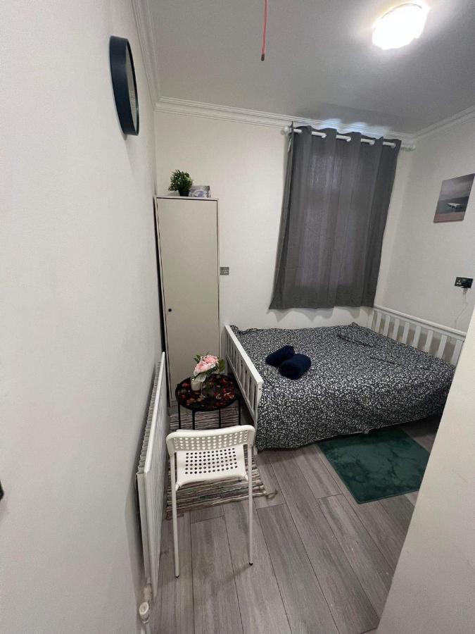 Guest&Rest 4 Apartment ลอนดอน ภายนอก รูปภาพ